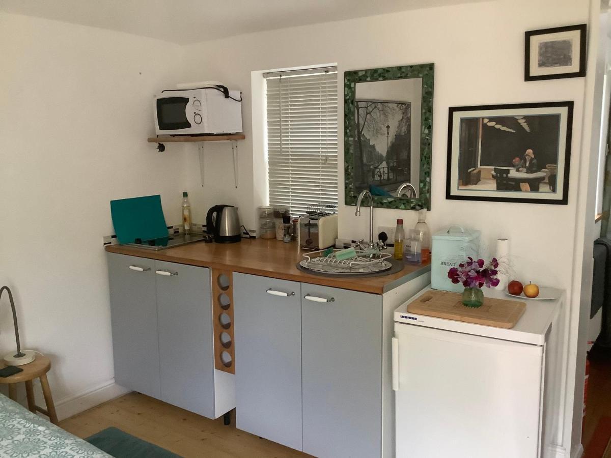 Primrose Villa Self Catering Bnb Monmouth Exterior photo