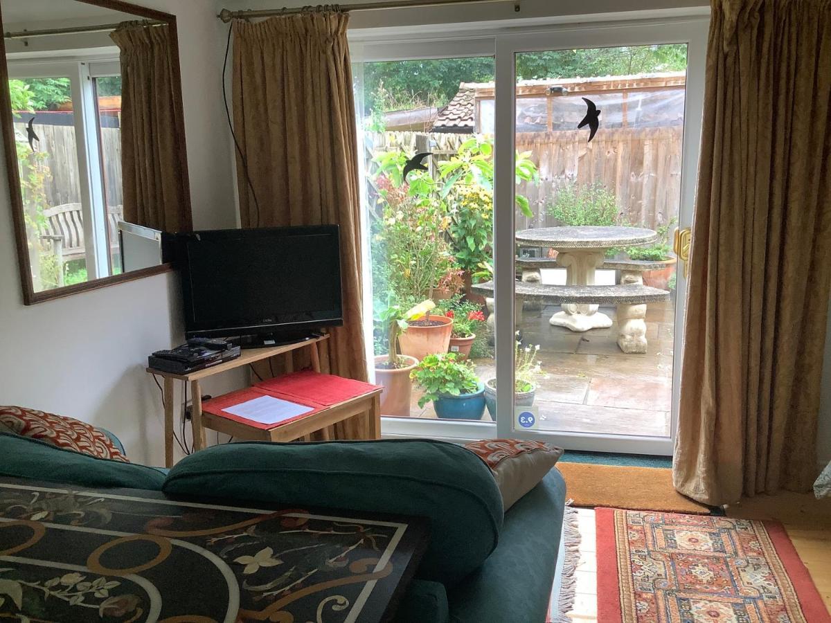 Primrose Villa Self Catering Bnb Monmouth Exterior photo