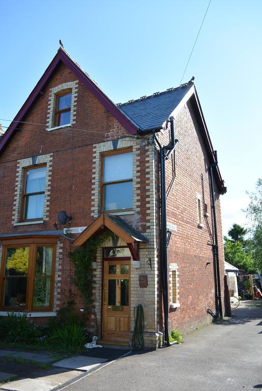 Primrose Villa Self Catering Bnb Monmouth Exterior photo